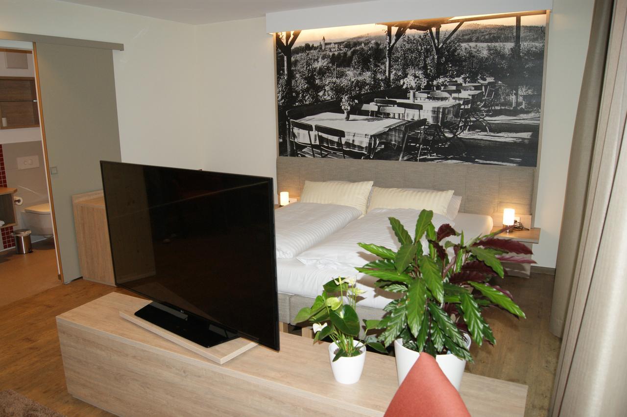 Hotel Restaurant Muckensee Lorch Dış mekan fotoğraf